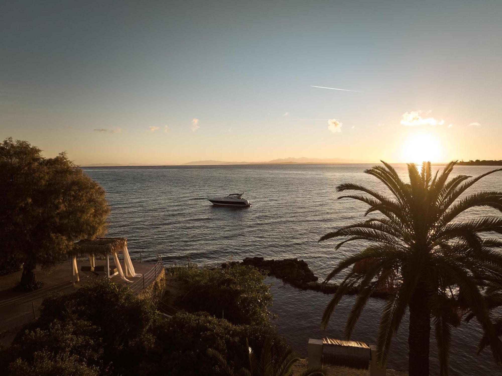 Calypso Villas Amoudi Extérieur photo